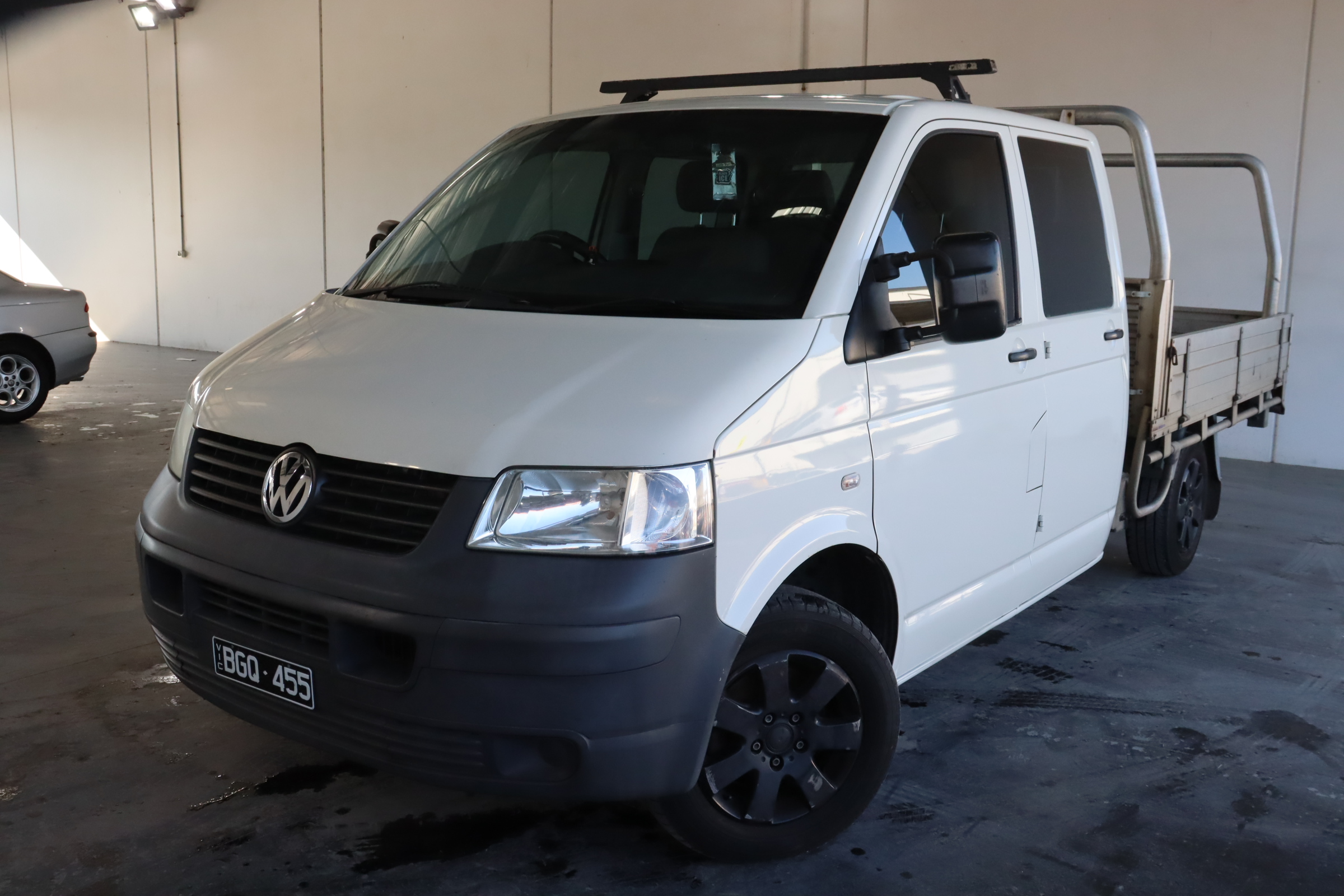 Volkswagen transporter best sale cab chassis