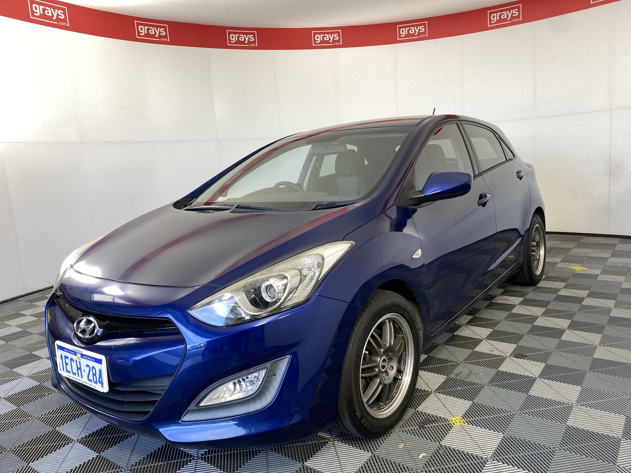 2012 Hyundai i30 Active GD Manual Hatchback Auction (0001-9031989 ...