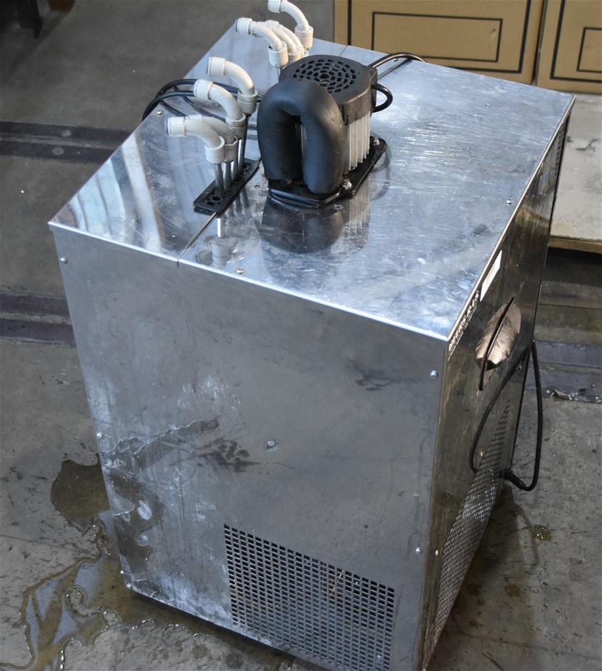 Celli GEO50/VRL Ice Bank Beer Premix Cooler Machine Auction (0002