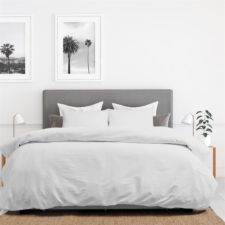 Royal Comfort Kensington 1200 TC Quilt C