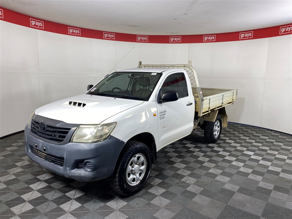 Ex-Corp 2012 Toyota Hilux 4X4 Workmate Turbo Diesel Manual Cab Chassis ...