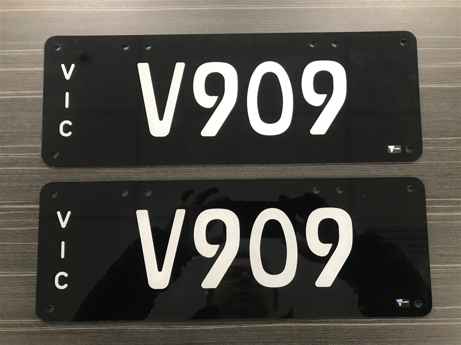 V909 (Custom Victorian Number plates) Auction (000120081919) Grays Australia