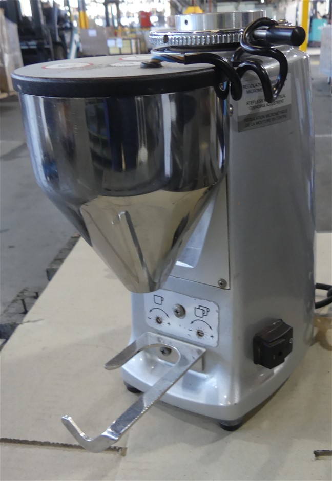 Mazzer Luigi coffee grinder Auction (00605050481) Grays Australia