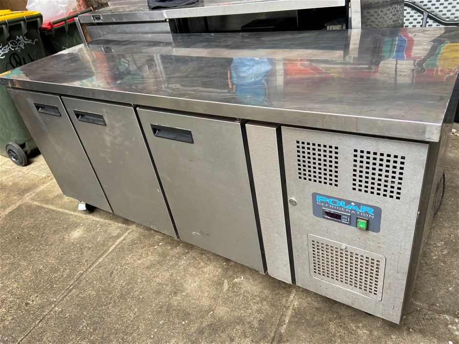 Unreserved Kitchen & Restaurant Goods
