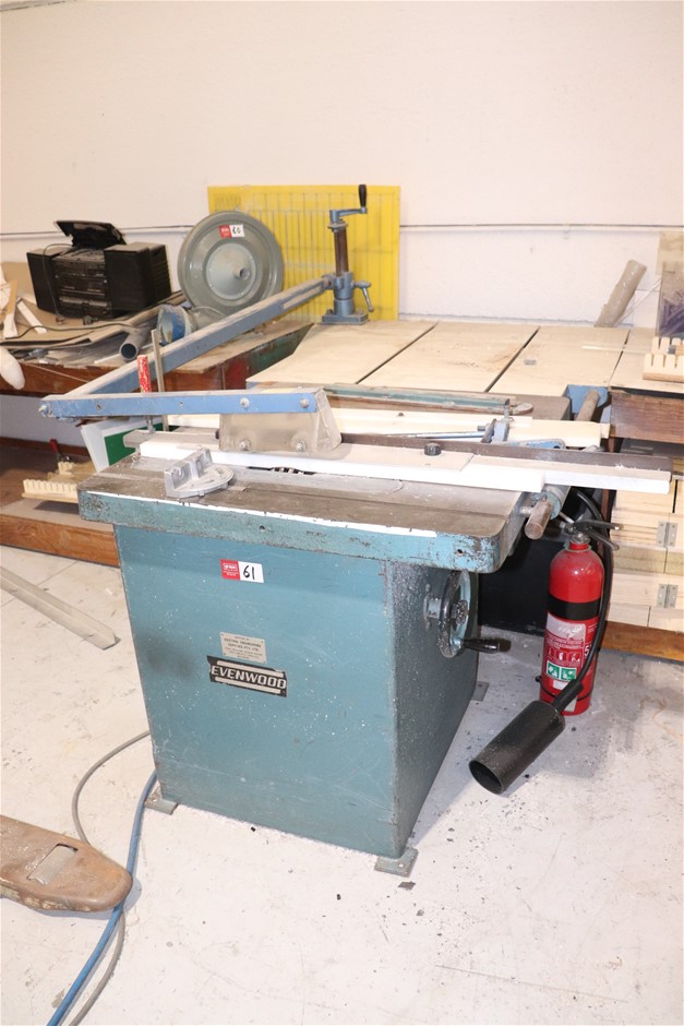 Evenwood EDS400 Table Saw Auction (00315050563) Grays Australia