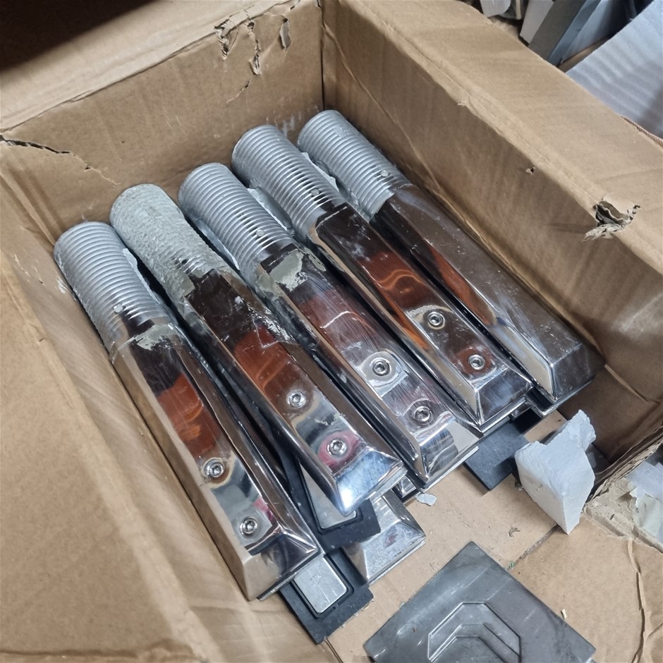 Chrome Core Drill Spigots (2205) x 10 + cover plates Auction (0038