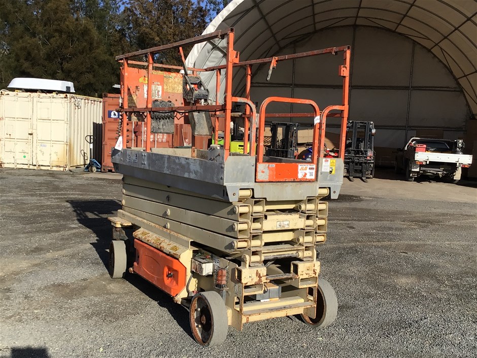 2011 JLG 3246ES Scissor Lift Auction (00195050211) Grays Australia
