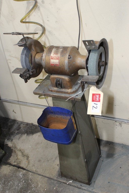 GMF 200mm Bench Grinder on Steel Pedestal Auction (00125050158