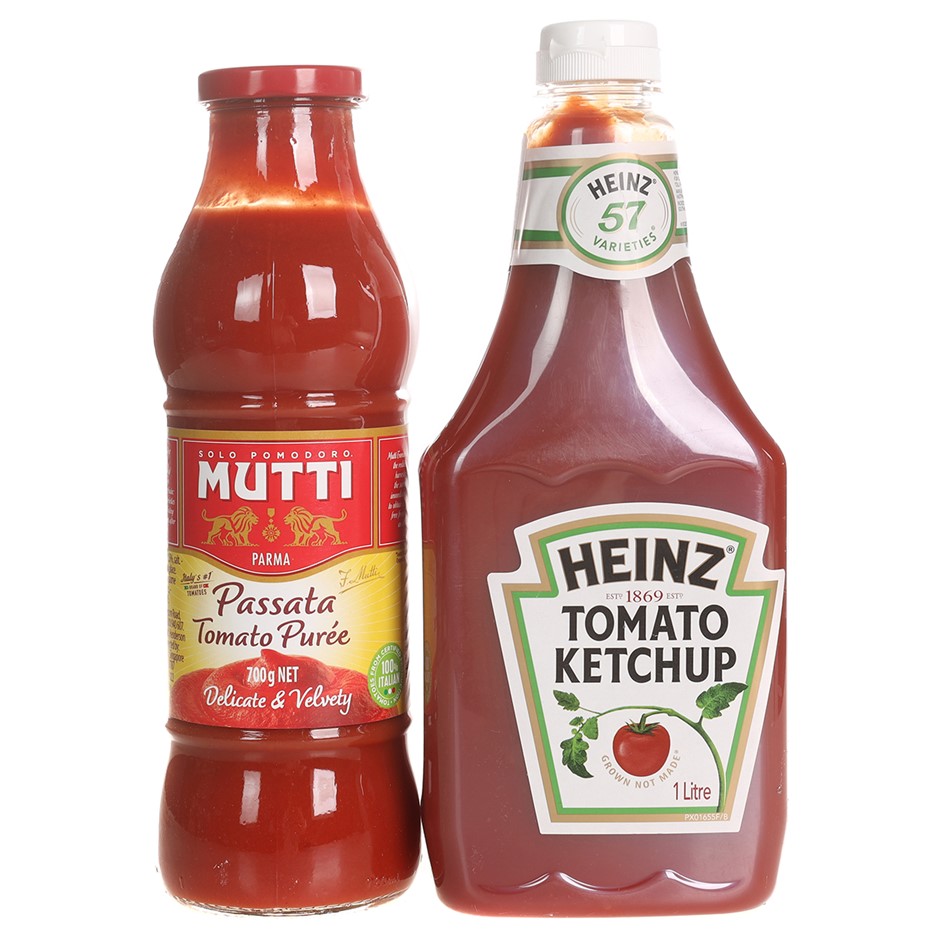 8 x Assorted Tomato Sauces, inc. HEINZ & MUTTI. NB Not in original