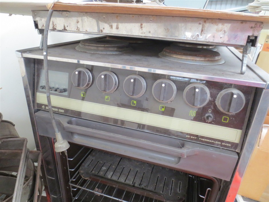 Simpson 2001 Model Thermaflow oven with electric stove top Auction