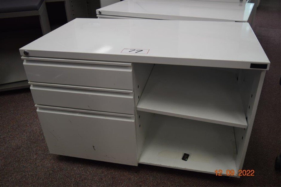 (Bid Price Per Each) "Schiavello" Credenza / Parts Mobile