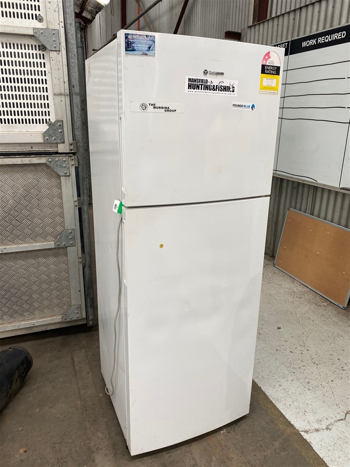 Westinghouse Frost Free RefrigeratorFreezer Auction (00385050229