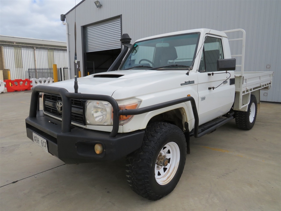 2007 Toyota Landcruiser Workmate VDJ79R Turbo Diesel Manual Cab Chassis ...