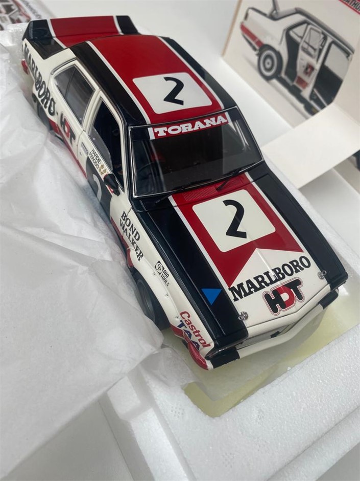 Bathurst 3rd '75 Holden L34 Torana #2, Bond Walker, 1 18 Scale Model 