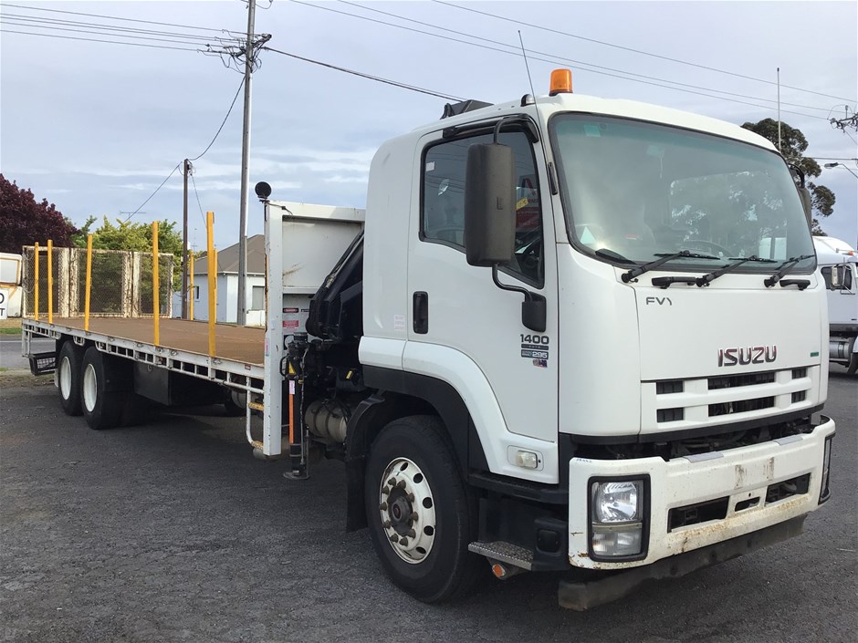 2013 Isuzu FVY 1400 6 x 4 Crane Truck Auction (00068016092) Grays