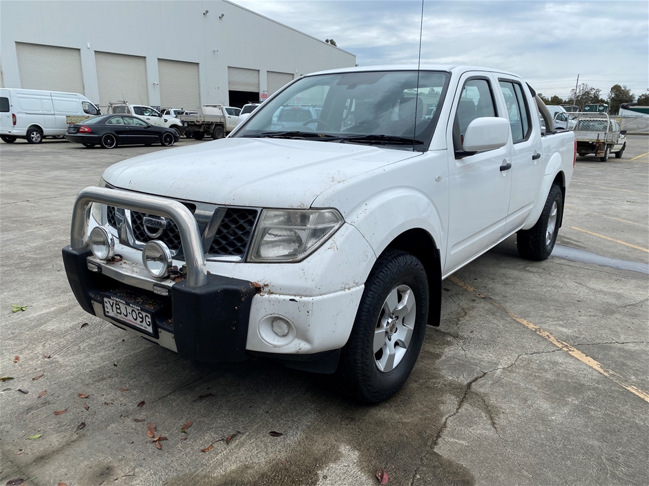 2013 Nissan Navara 4X2 RX D40 Turbo Diesel Automatic Dual Cab Auction ...