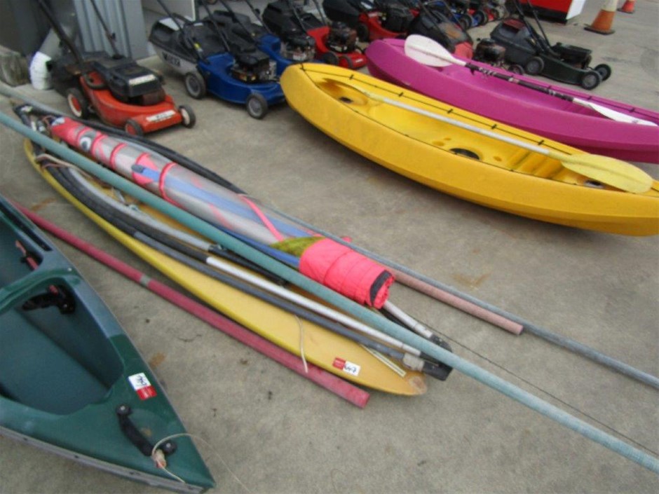 Flying High Windsurfer & Accessories Auction (06475050246) Grays