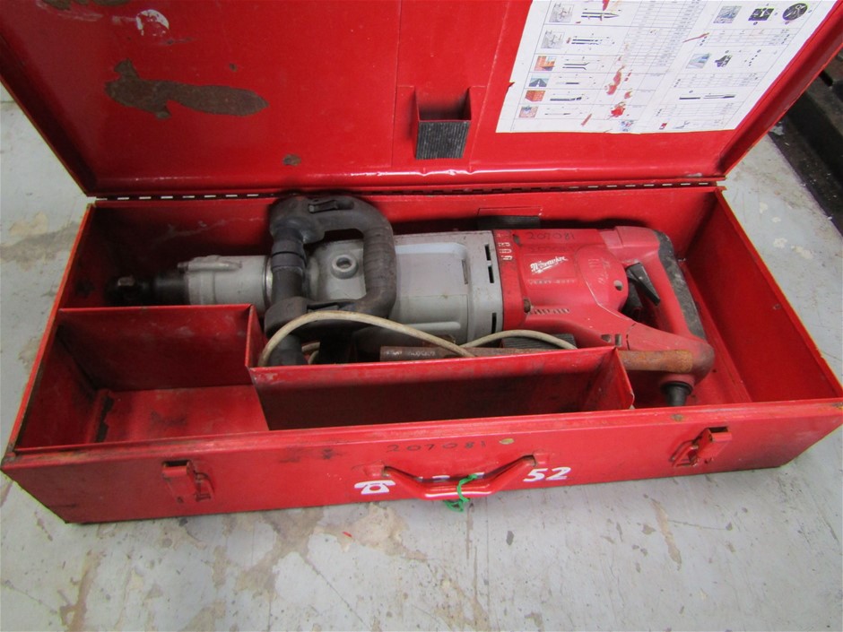 Milwaukee Heavy Duty Electric Jack Hammer Auction (06075050246