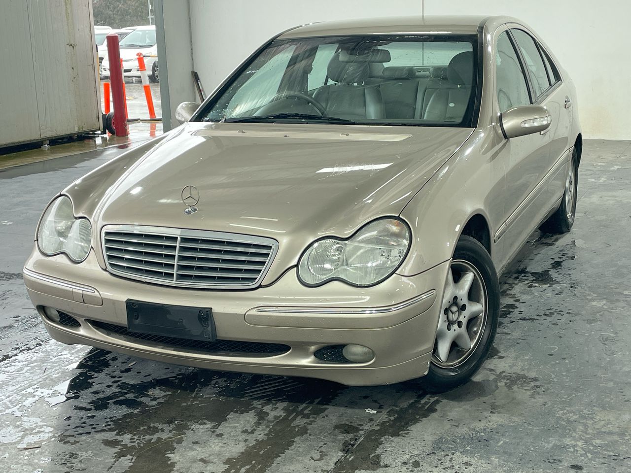 2001 Mercedes Benz C200 Elegance W203 Automatic Sedan Auction (000120064718) Grays Australia