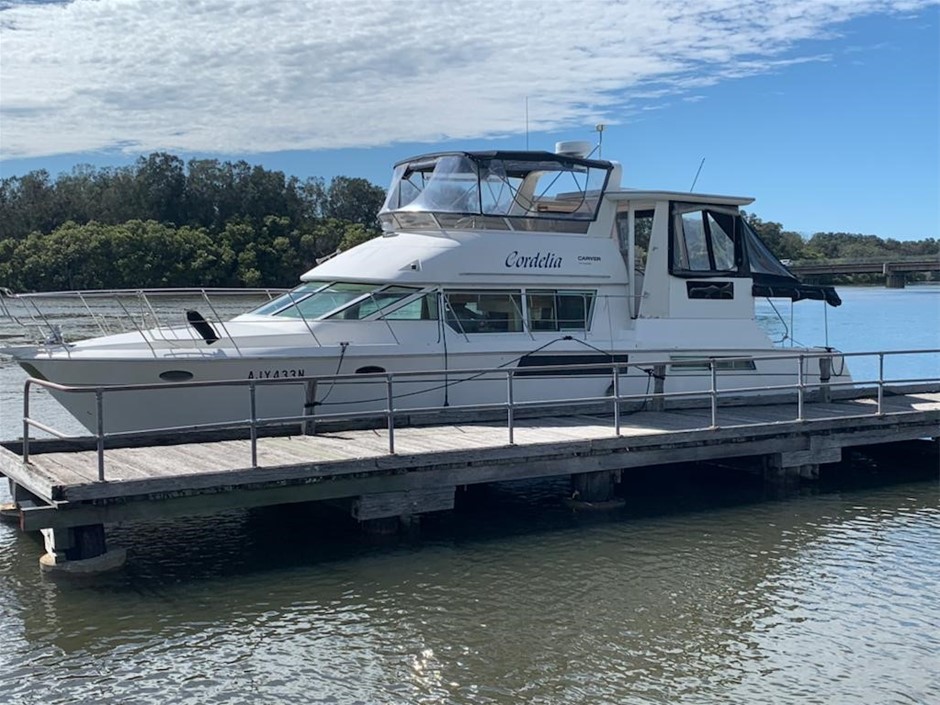 Carver 50FT Flybridge Boat, Twin 8.2L Cummins T/Diesel Twin ShaftDrive ...