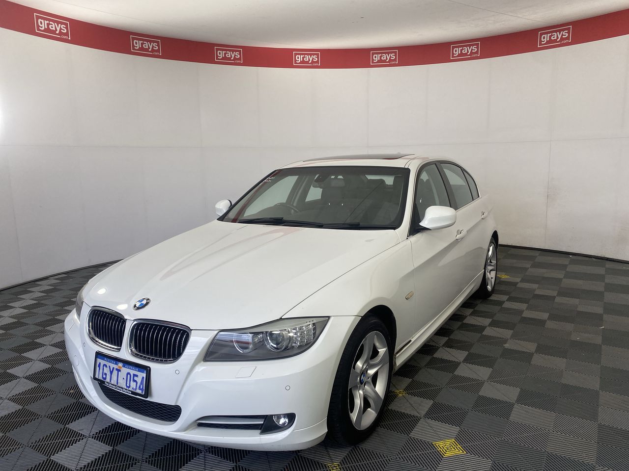 2011 BMW 3 Series 320d Lifestyle E90 Turbo Diesel Automatic Sedan ...