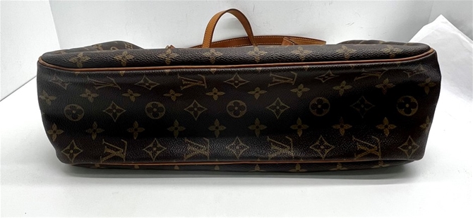 Sold at Auction: Louis Vuitton, LOUIS VUITTON MONOGRAMMED CITE SHOULDER BAG