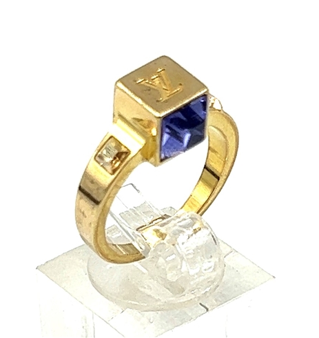 Louis Vuitton Crystal Gamble Ring - Purple, Brass Cocktail Ring