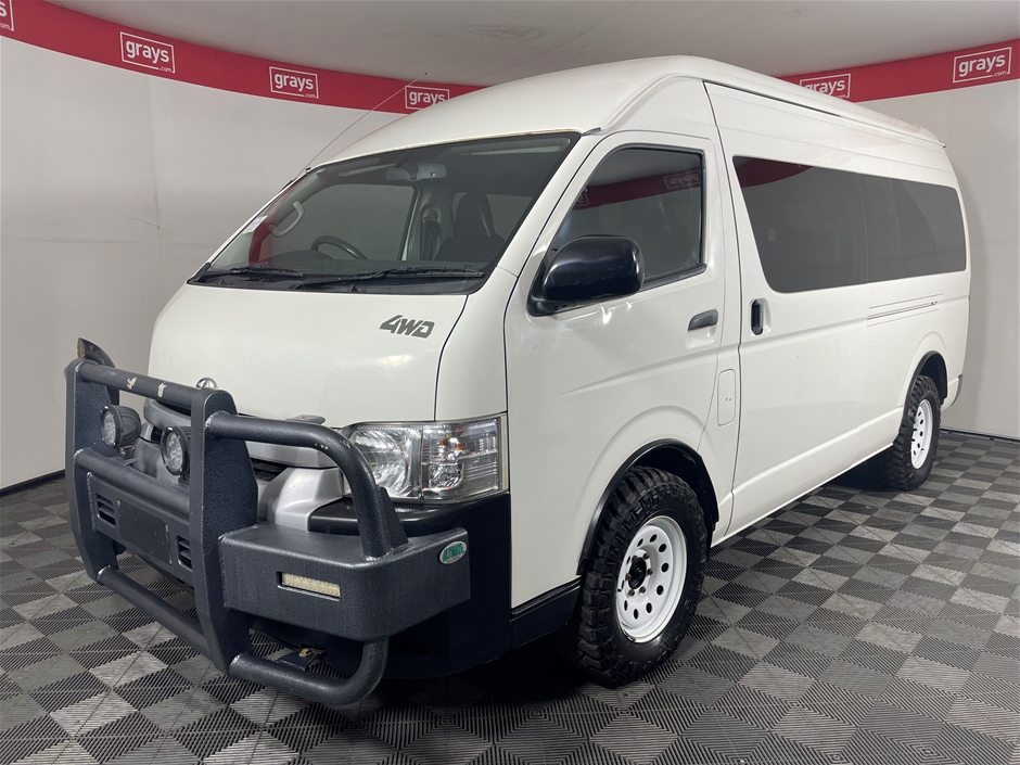 2016 Toyota HiAce 4WD KDH223R Turbo Diesel Automatic 12 Seats Bus ...