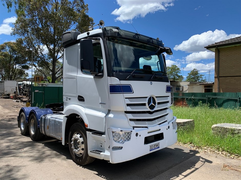 2018-mercedes-benz-96x-prime-mover-truck-auction-0004-5050693-grays