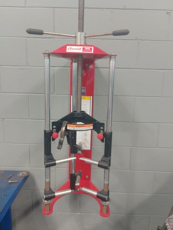 Branick 7600 Strut Spring Compressor Auction (00447042658) Grays