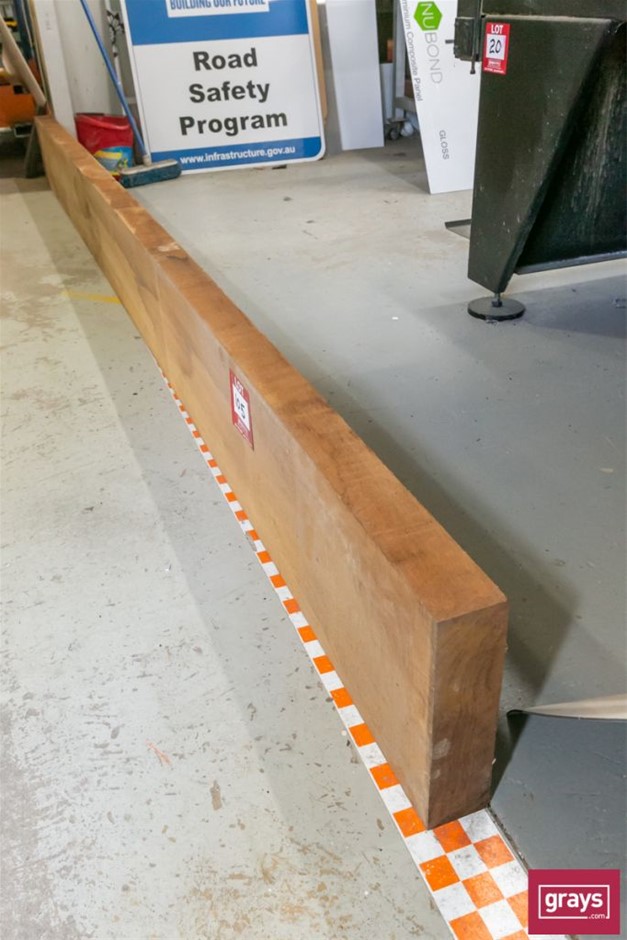 Qty Western Red Cedar Timber Auction (01055050178) Grays Australia