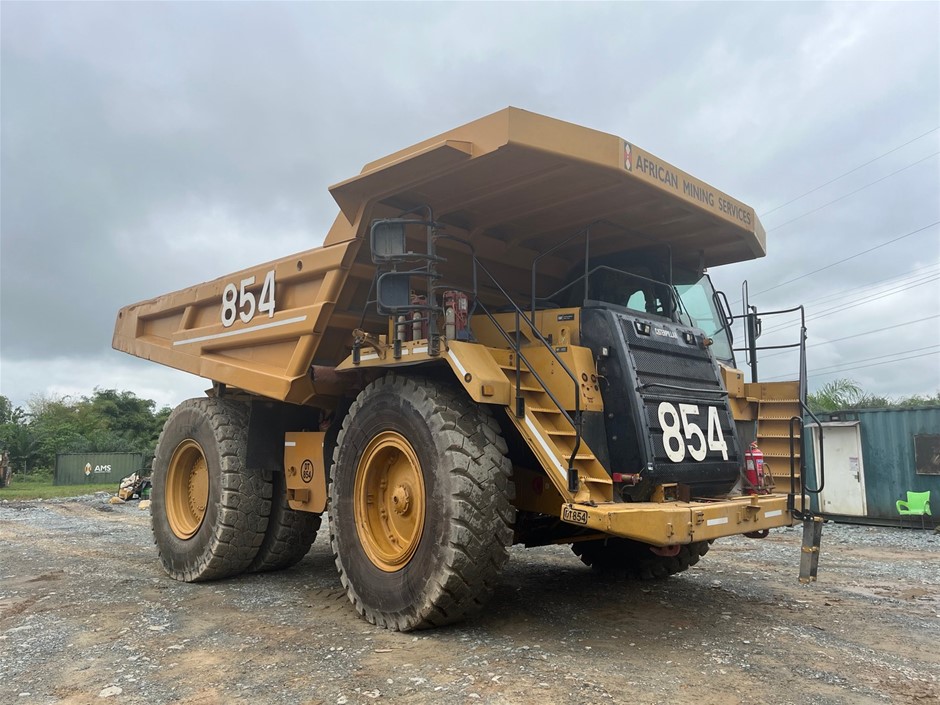 2011 Caterpillar 777F Dump Truck (DT854)
