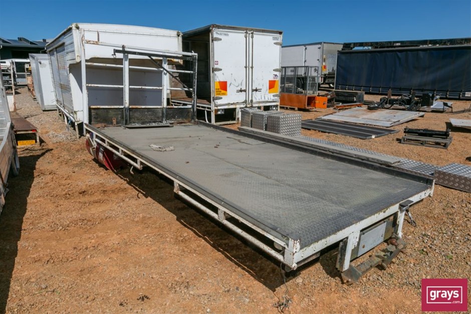 Table Top Truck Body Auction (00705050894) Grays Australia