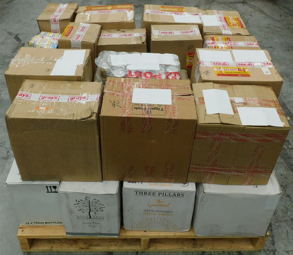 Pick Up Pallet of Wine Approx 32 Assorted Cartons of Wine & 23 Cans of ...