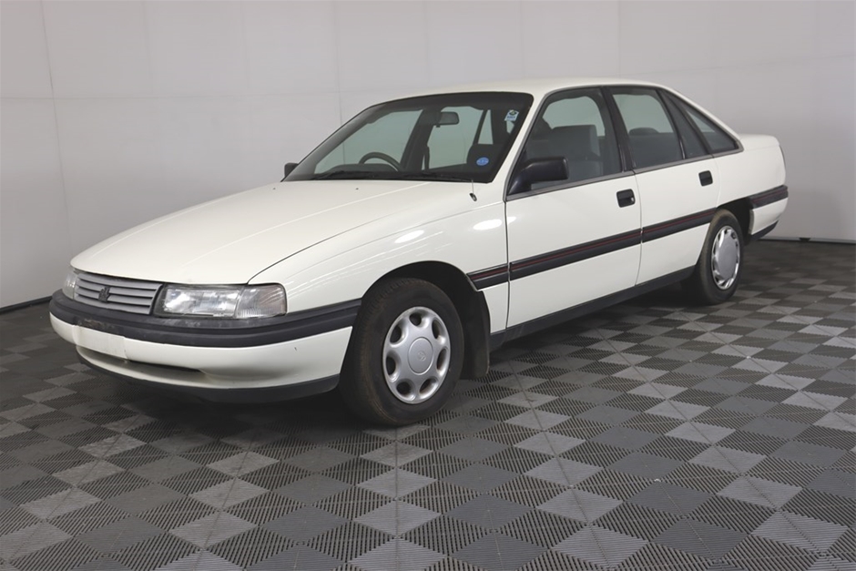 Holden Commodore Berlina VN Automatic Sedan