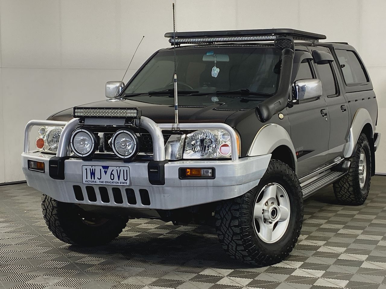 2006NissanNavaraST-R4X4DOUBLECABD22TDieselManualDualCab