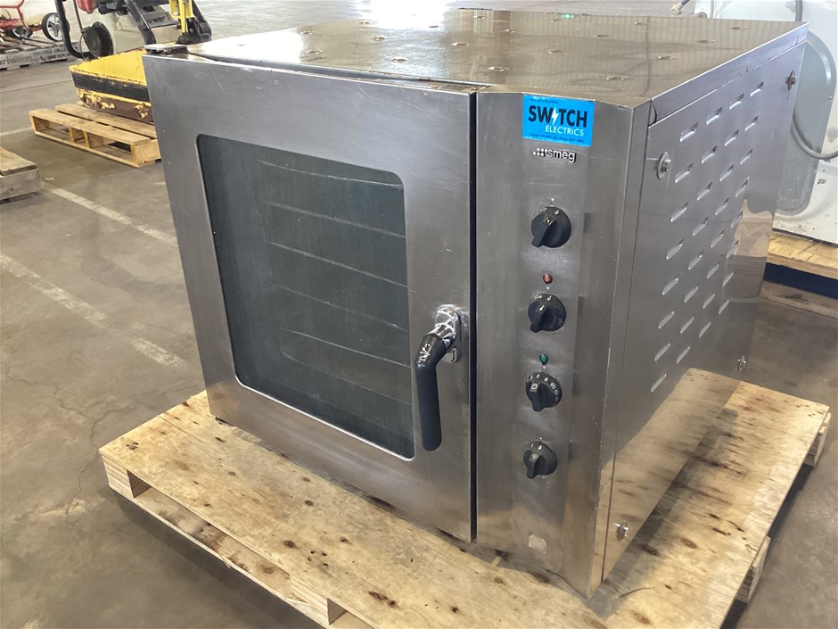 Smeg Electric Commercial Oven Auction (01788016602) Grays Australia