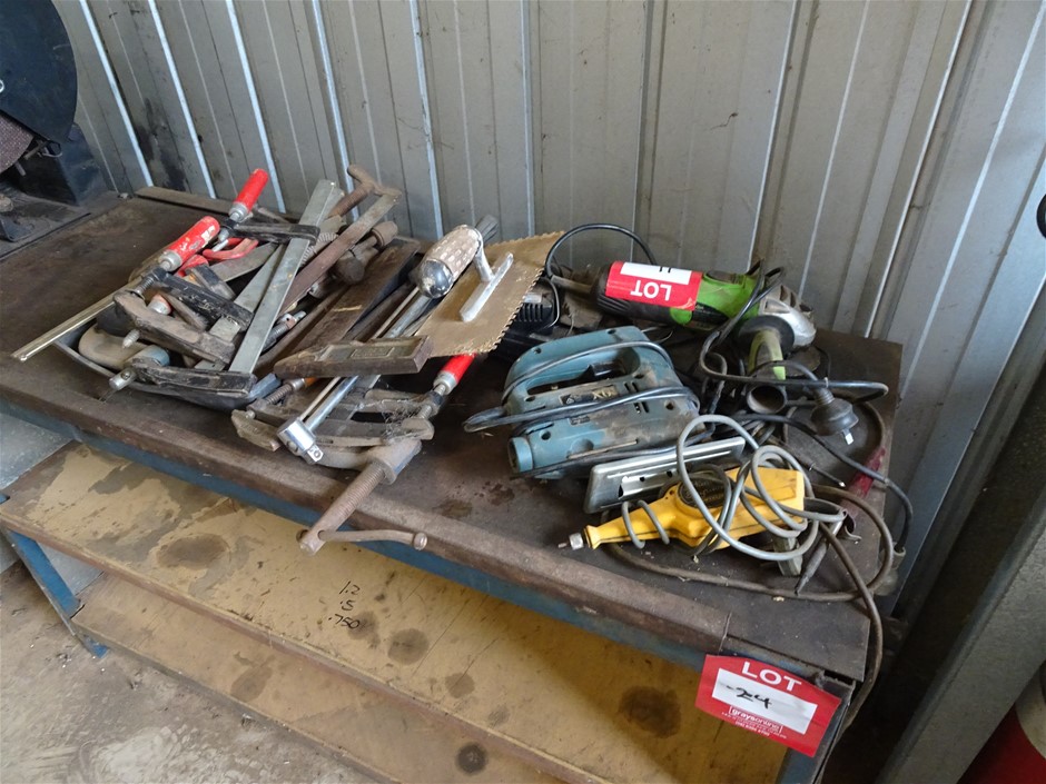 XU1 Jigsaw, Rok Angle Grinder, Engraver, Qty Of Clamps Auction (0011