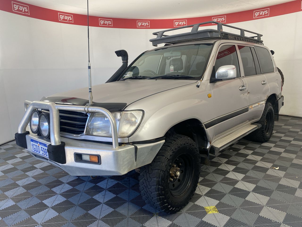 2001 Toyota Landcruiser RV (4x4) FZJ105R Manual 8 Seats Wagon Auction ...