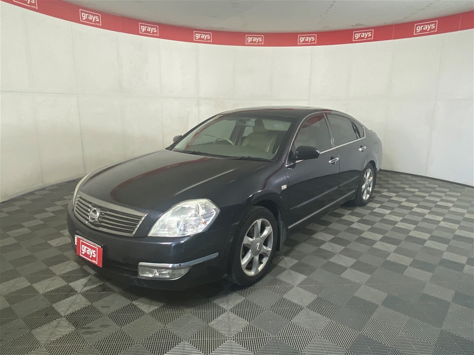Nissan Maxima TI J31 Automatic Sedan