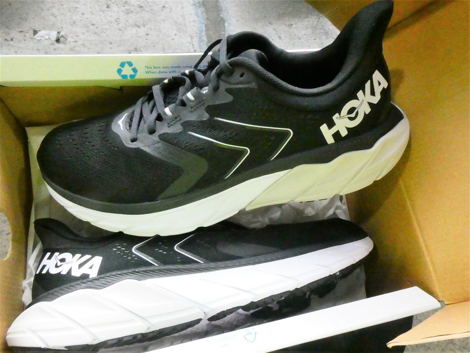 Hoka W Arahi 5 Auction (0052-2187306) | Grays Australia