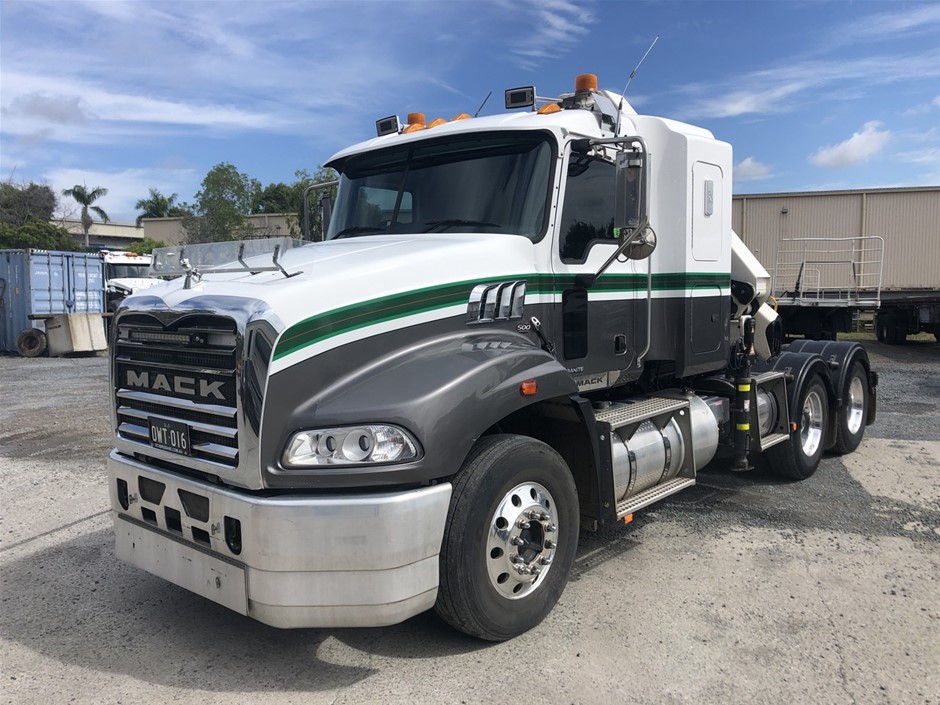 Mack granite sales crane truck