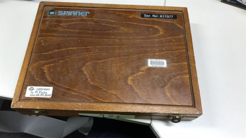 Spinner calibration kit serial A11977 Auction (22603024419) Grays