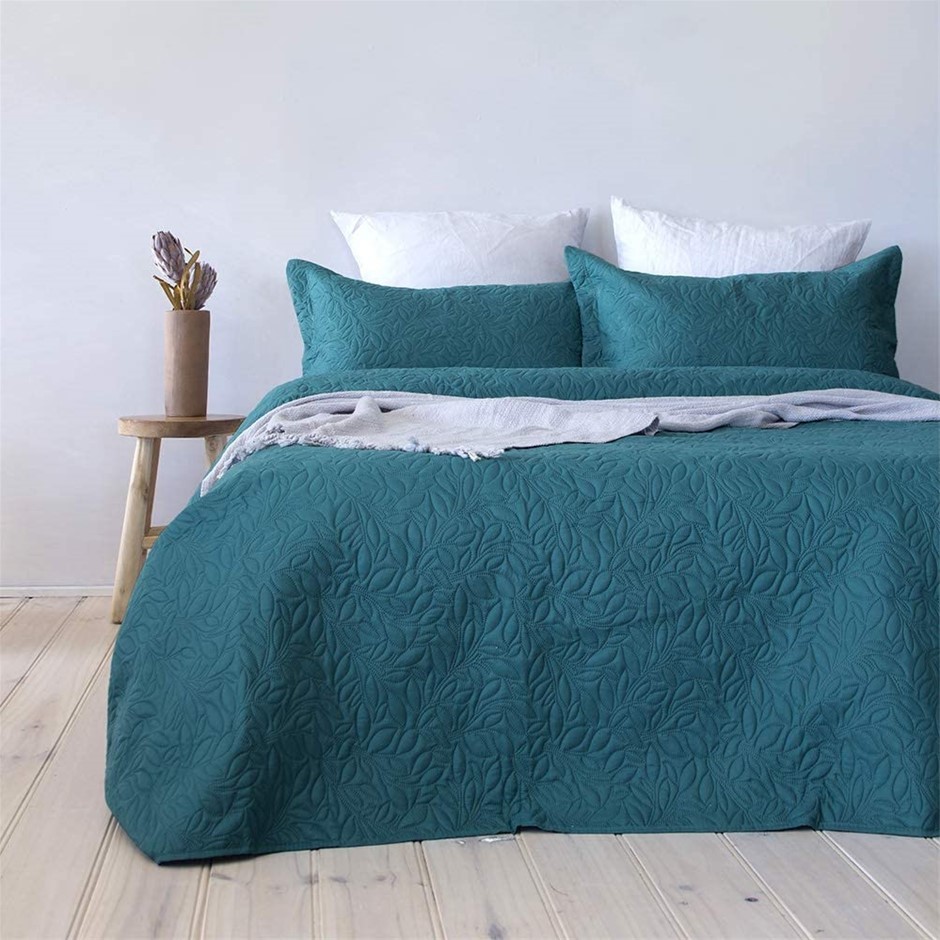 BAMBURY Botanica Embossed Coverlet Set, 100% Polyester, Queen/King, Teal, I