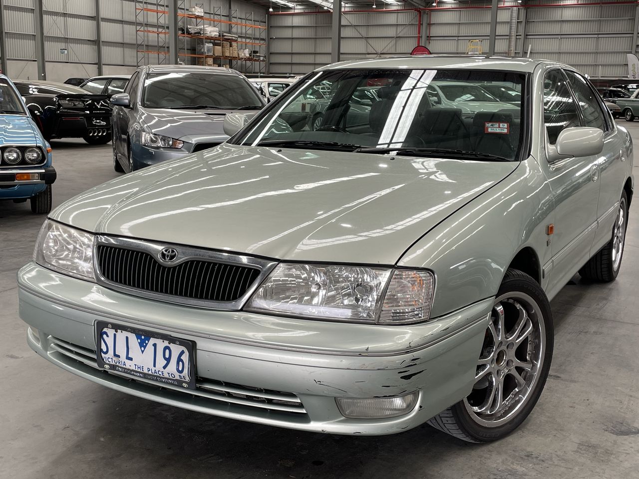 2002 Toyota Avalon Grande MCX10R Automatic Sedan