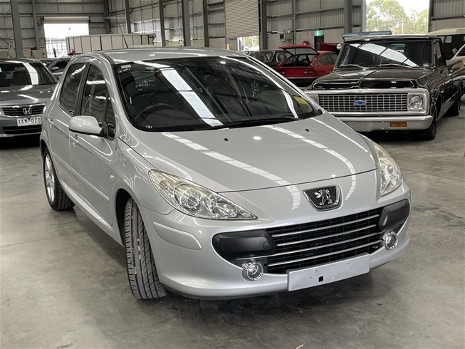 Peugeot 307 news - Turbodiesel tune-up for Peugeot's 307 - 2006