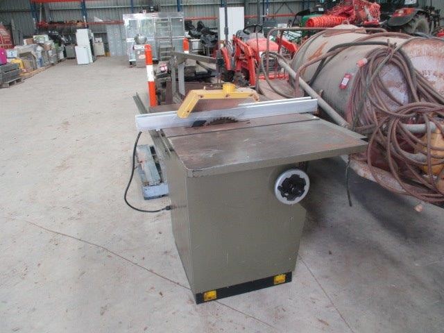 Carba-Tec Bench Saw Auction (0160-3024399) | Grays Australia