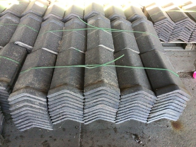 Unreserved Pallets of Roofing Tiles, Caps & Mortar