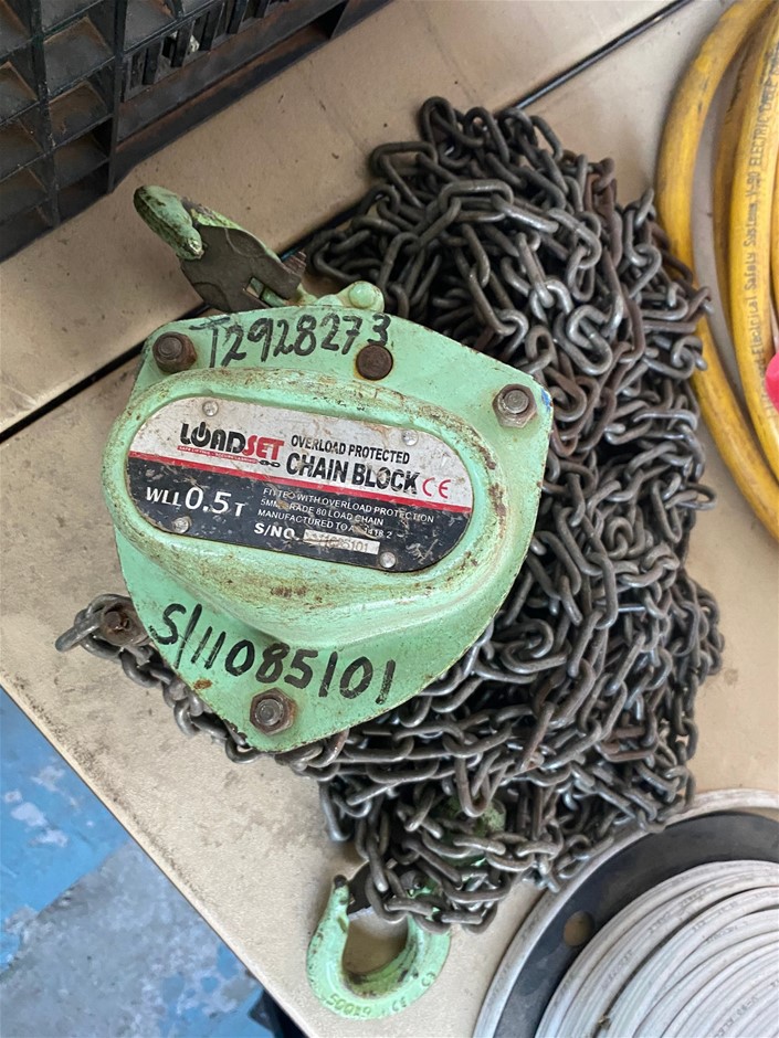 Loadset 0.5T Chain Hoist Auction (0037-3024560) | Grays Australia