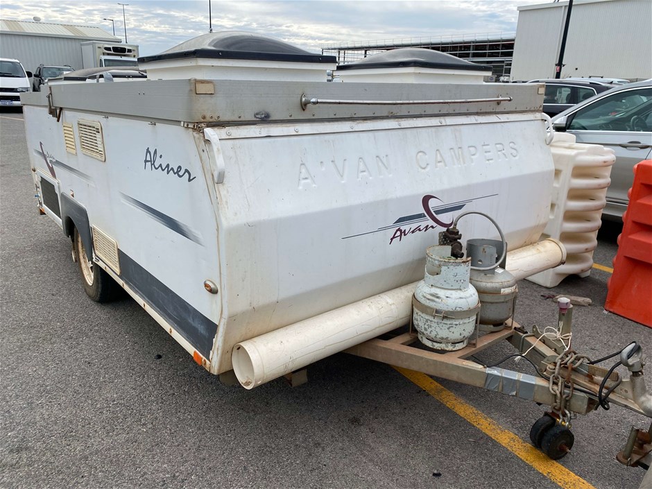 2010 Aliner Avan Camper Trailer